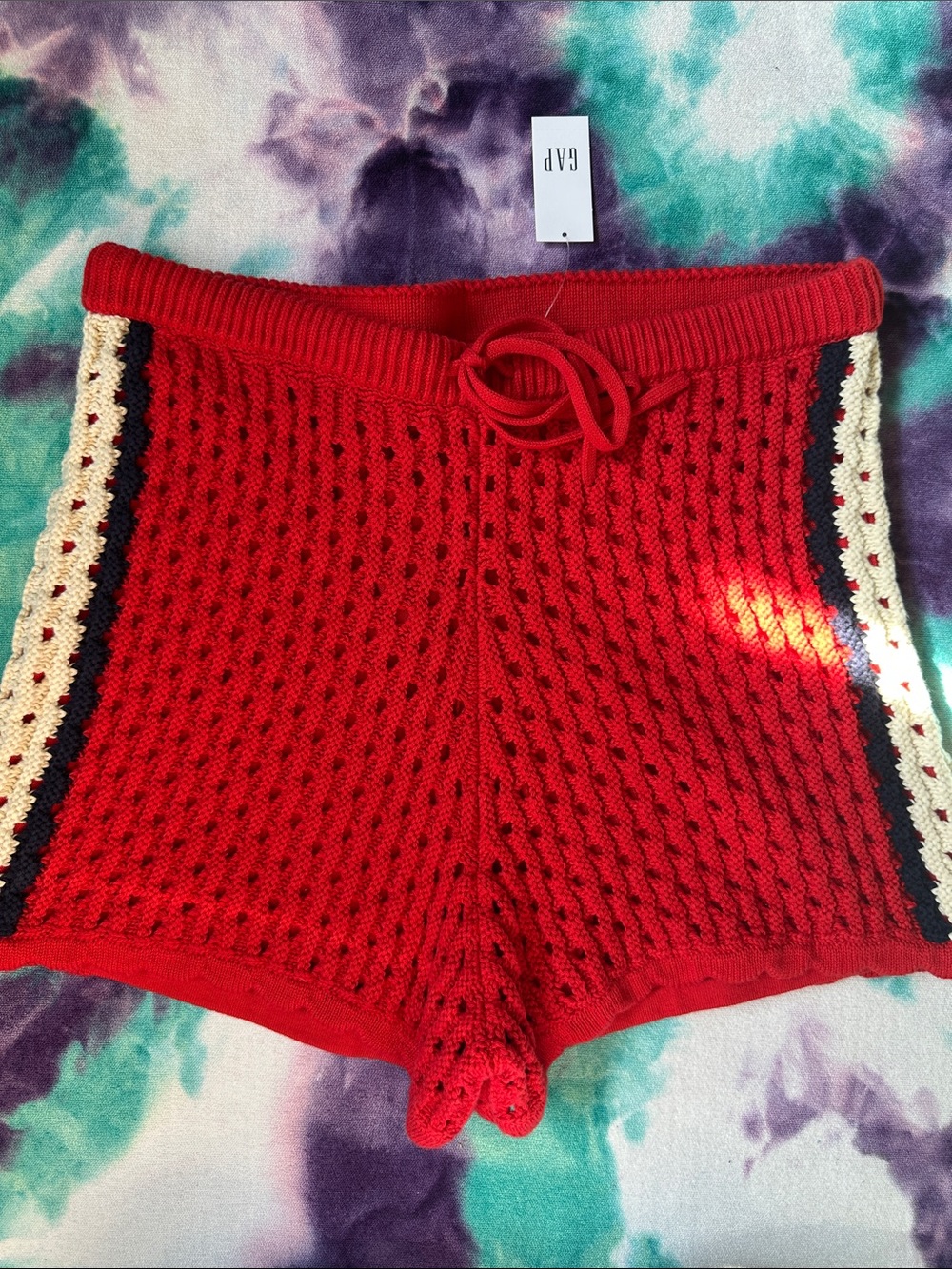GAP Red Crochet Knit High-Waist Women's Shorts with Side Trim